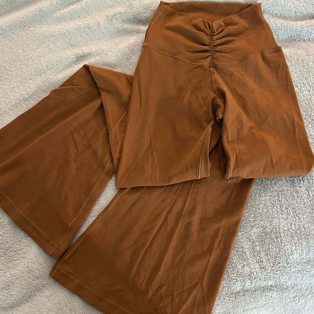 Offline/Aerie Real Me Flare Leggings